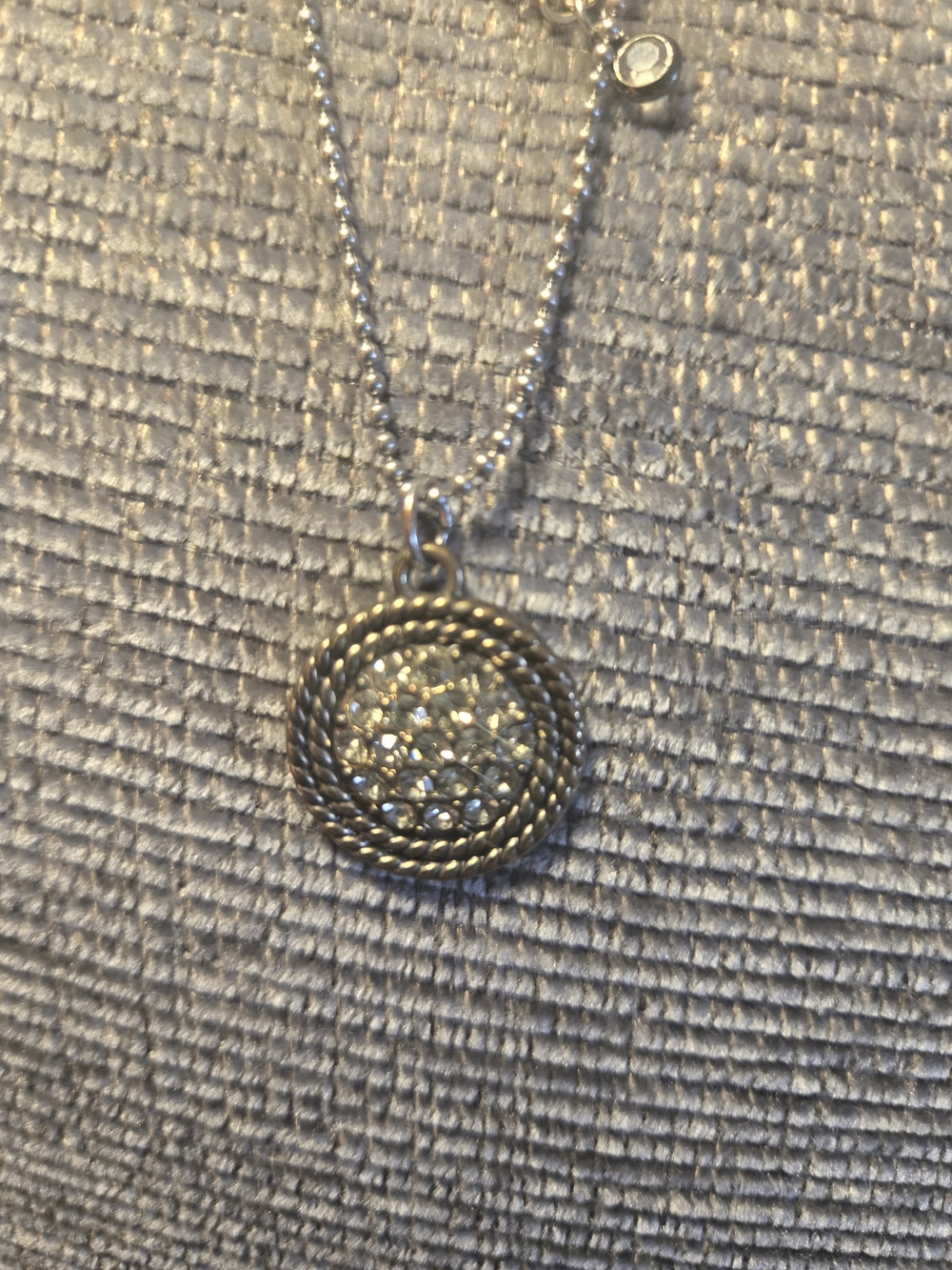 Round Crystal-Cluster Silver Pendant Necklace